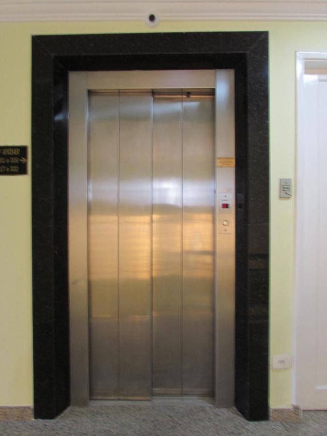 Hotel Monteneve a 2 minutos do Bom Retiro, a 8 minutos da 25 de Março e ao lado do Comando Geral da Guarda Metropolitana São Paulo Extérieur photo