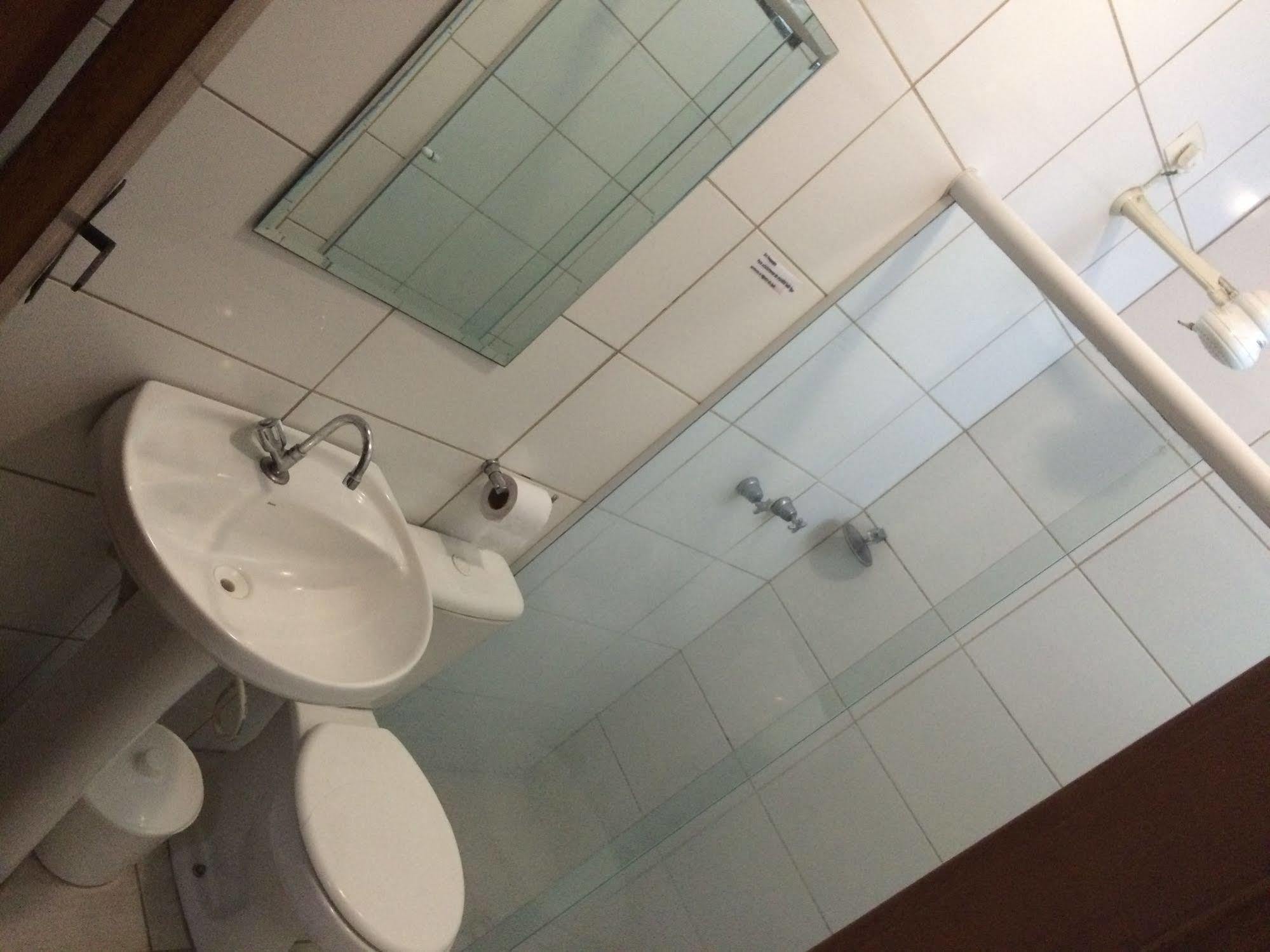 Hotel Monteneve a 2 minutos do Bom Retiro, a 8 minutos da 25 de Março e ao lado do Comando Geral da Guarda Metropolitana São Paulo Extérieur photo